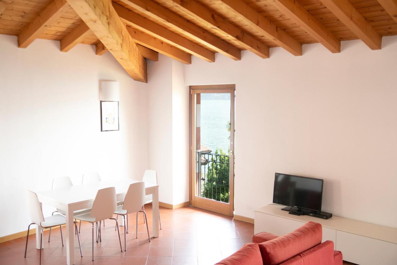 Iseolakerental - Casa Del Pescatore Riva di Solto Exterior photo