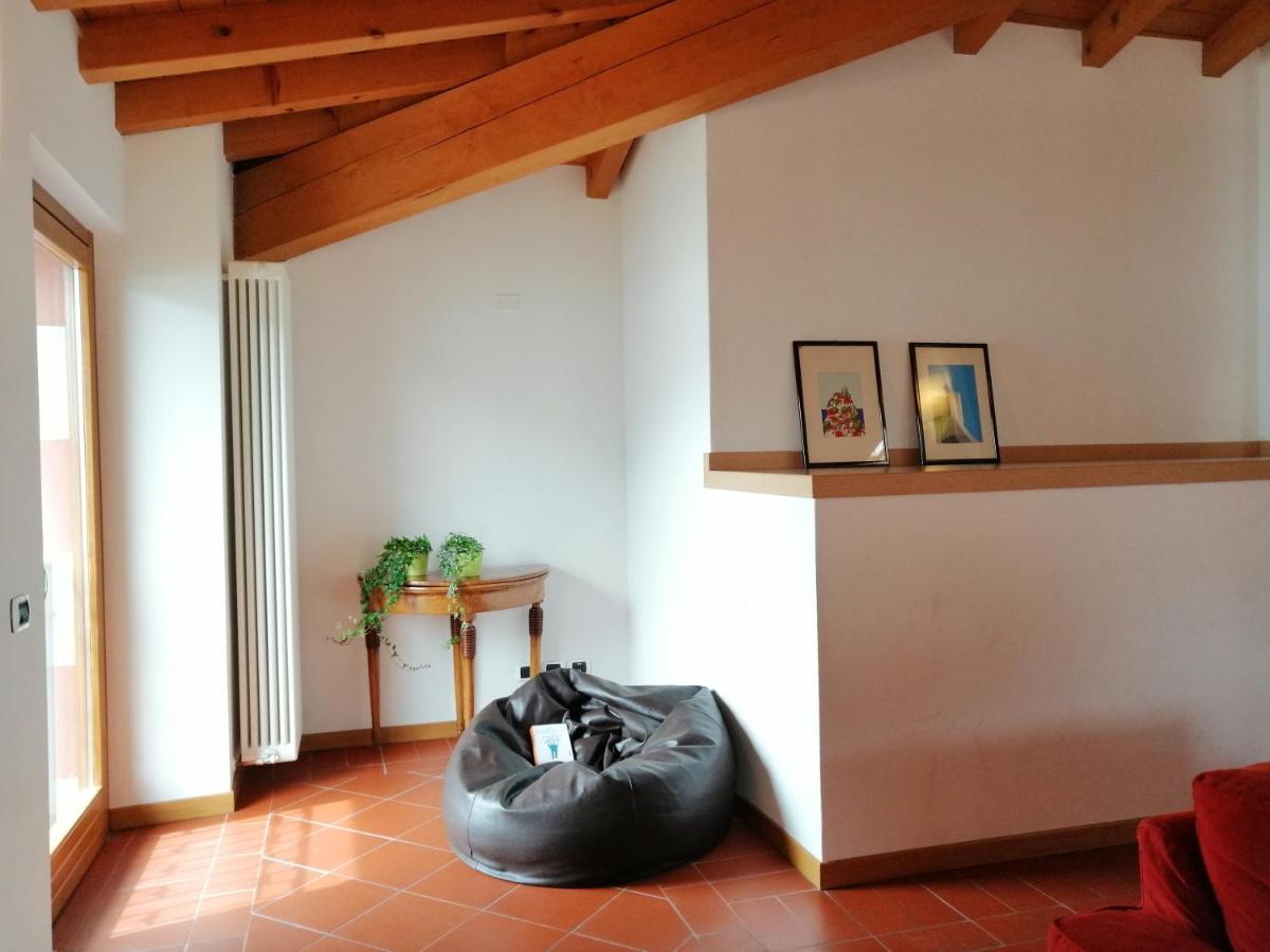 Iseolakerental - Casa Del Pescatore Riva di Solto Exterior photo